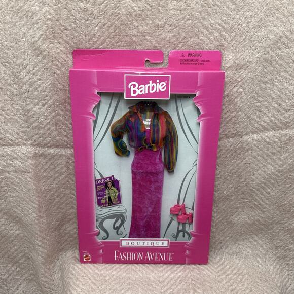 Barbie Fashion Avenue Boutique #18126 Pink Velvet Dress & Sheer Top - Picture 1 of 7